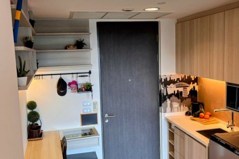 Studio in the Condo in Khlong Toei, Bangkok, Thailand № 171954 - photo 4