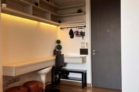 Studio in the Condo in Khlong Toei, Bangkok, Thailand № 171954 - photo 3