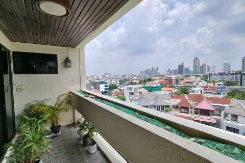 Eigentumswohnung in Watthana, Bangkok, Thailand, 3 Schlafzimmer № 200795 - Foto 4