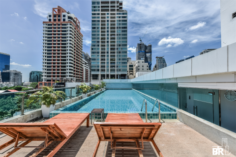 Condo in Bangkok, Thailand, 2 bedrooms № 197389 - photo 4