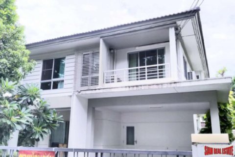 Haus in Bangkok, Thailand 3 Schlafzimmer № 193926