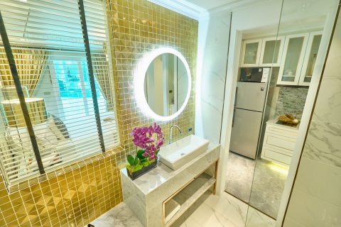 Condominio de 1 dormitorio en Jomtien Beach, Pattaya, Tailandia № 203616 - foto 8