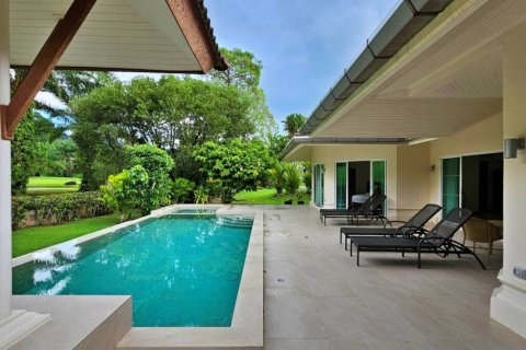 Chalet de 3 dormitorios en Kathu, Tailandia № 115382 - foto 3