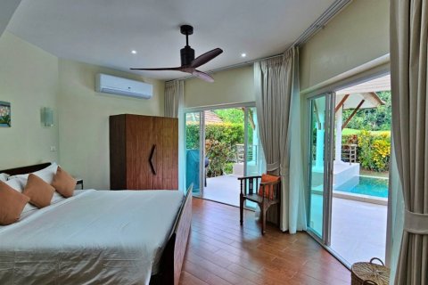 Chalet de 3 dormitorios en Kathu, Tailandia № 115382 - foto 10
