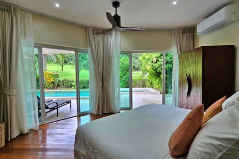 Chalet de 3 dormitorios en Kathu, Tailandia № 115382 - foto 9