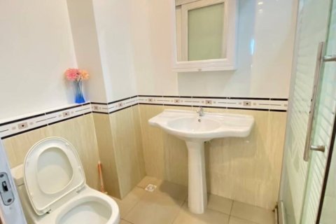 Condominio de 1 dormitorio en Pattaya, Tailandia № 204374 - foto 5