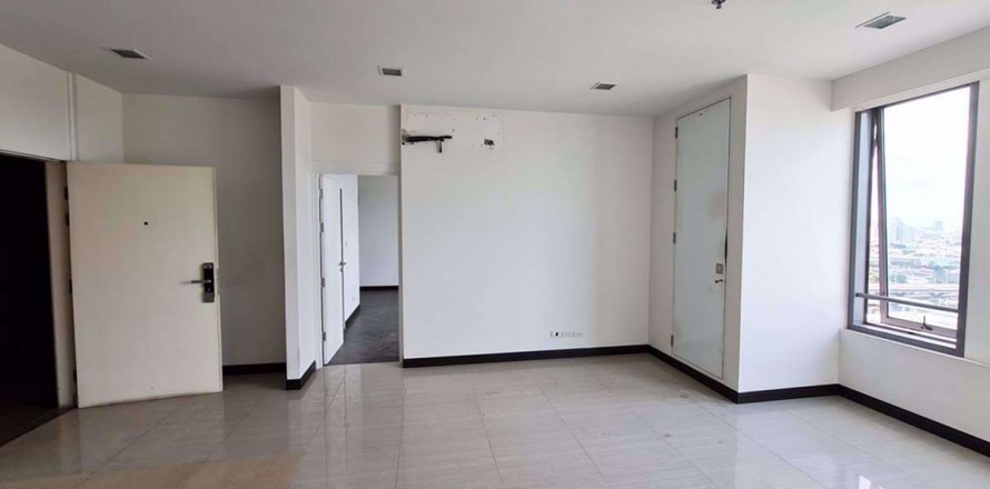 Condominio de 2 dormitorios en Chatuchak, Bangkok, Tailandia № 47491
