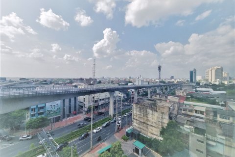 Condominio de 2 dormitorios en Phasi Charoen, Bangkok, Tailandia № 47488 - foto 8