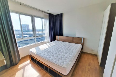 Condominio de 2 dormitorios en Phasi Charoen, Bangkok, Tailandia № 47488 - foto 9