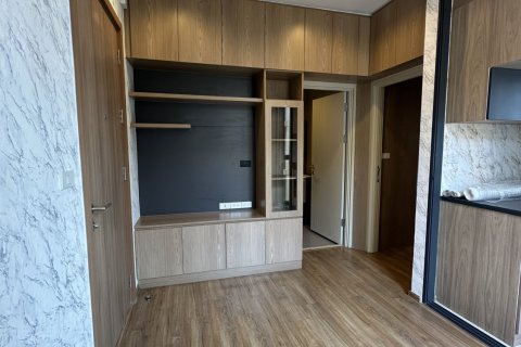 Estudio en el condominio en Watthana, Bangkok, Tailandia № 173109 - foto 10