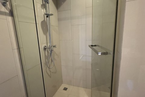 Estudio en el condominio en Watthana, Bangkok, Tailandia № 173109 - foto 8