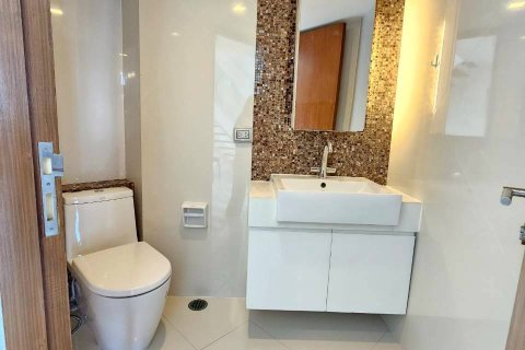 Condominio de 2 dormitorios en Pattaya, Tailandia № 75344 - foto 16