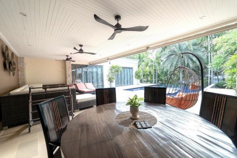 Casa de 3 dormitorios en Pattaya, Tailandia № 75341 - foto 10
