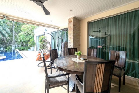 Casa de 3 dormitorios en Pattaya, Tailandia № 75341 - foto 11