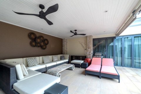 Casa de 3 dormitorios en Pattaya, Tailandia № 75341 - foto 8