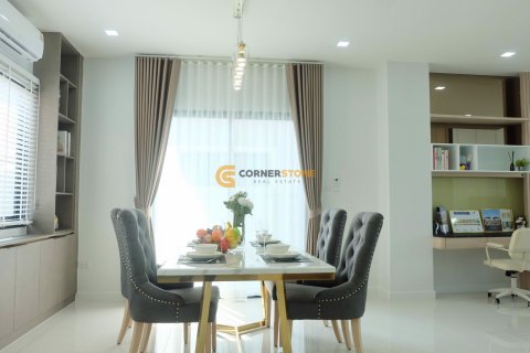 Estudio en Pattaya, Tailandia № 117038 - foto 11