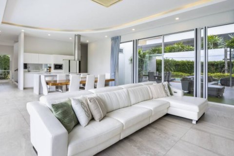 Chalet de 4 dormitorios en Phuket, Tailandia № 146966 - foto 3