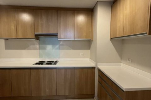 Ático de 5 dormitorios en Bangkok, Tailandia № 146970 - foto 9