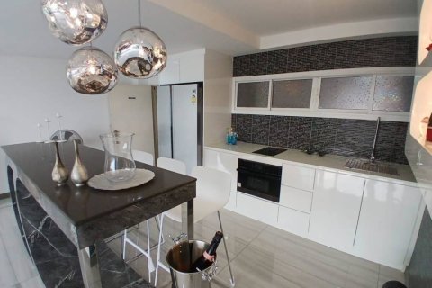 Condominio de 1 dormitorio en Sattahip, Tailandia № 146968 - foto 3