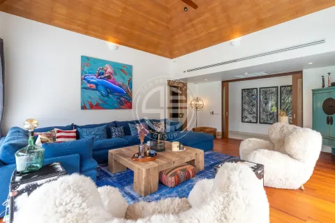 Chalet de 4 dormitorios en Phuket, Tailandia № 190598 - foto 3