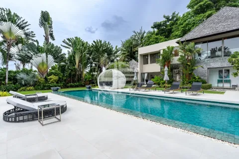 Chalet de 4 dormitorios en Phuket, Tailandia № 190598 - foto 2