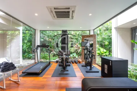 Chalet de 4 dormitorios en Phuket, Tailandia № 190598 - foto 17