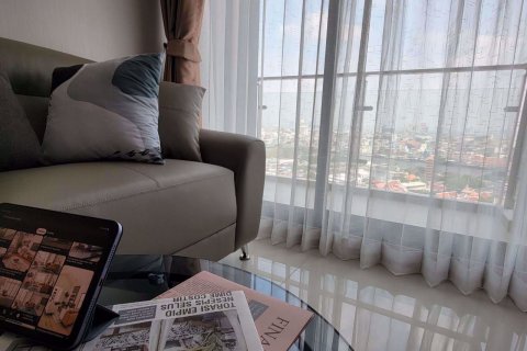 Condominio de 1 dormitorio en Khlong San, Bangkok, Tailandia № 59402 - foto 4