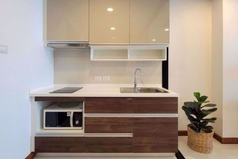 Condominio de 1 dormitorio en Khlong San, Bangkok, Tailandia № 59402 - foto 10