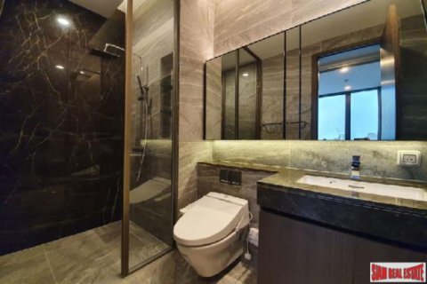 Apartamento de 1 dormitorio en Bangkok, Tailandia № 203945 - foto 4