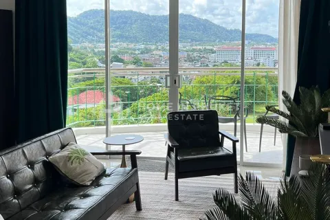 Condo in Phuket, Thailand, 3 bedrooms № 222790 - photo 2