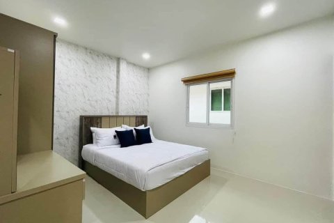 Villa in Pattaya, Thailand 4 bedrooms № 222787 - photo 19