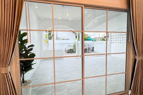 Villa in Pattaya, Thailand 2 bedrooms № 222789 - photo 18