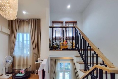 Chalet de 4 dormitorios en Khan Na Yao, Bangkok, Tailandia № 133789 - foto 6