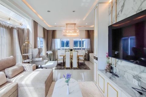 Chalet de 4 dormitorios en Khan Na Yao, Bangkok, Tailandia № 133789 - foto 4