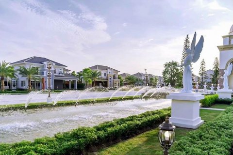 Chalet de 4 dormitorios en Khan Na Yao, Bangkok, Tailandia № 133789 - foto 22