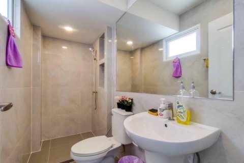 Chalet de 4 dormitorios en Khan Na Yao, Bangkok, Tailandia № 133789 - foto 13