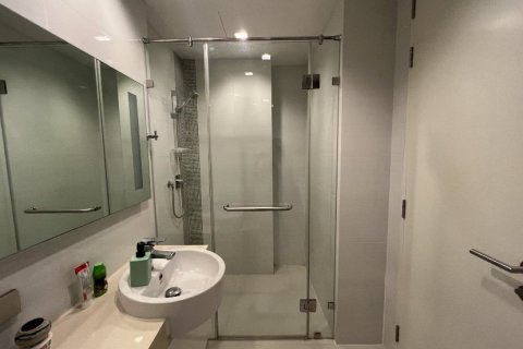 Condominio de 2 dormitorios en Sathon, Bangkok, Tailandia № 133794 - foto 16