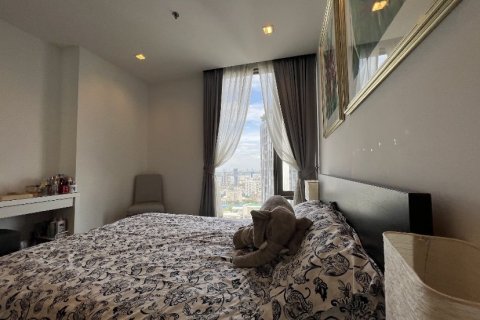 Condominio de 2 dormitorios en Sathon, Bangkok, Tailandia № 133794 - foto 23
