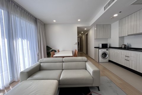Condominio de 2 dormitorios en Watthana, Bangkok, Tailandia № 133793 - foto 3