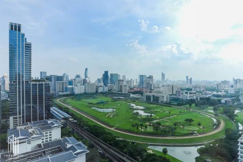 Condominio de 2 dormitorios en Pathum Wan, Bangkok, Tailandia № 133790 - foto 7