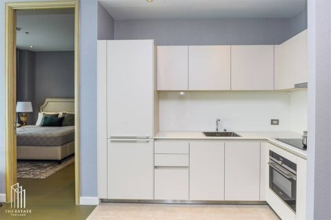 Condominio de 2 dormitorios en Pathum Wan, Bangkok, Tailandia № 133790 - foto 3