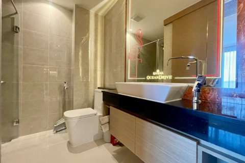 Apartamento de 2 dormitorios en Jomtien Beach, Pattaya, Tailandia № 113363 - foto 3