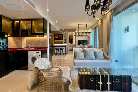 Apartamento de 2 dormitorios en Jomtien Beach, Pattaya, Tailandia № 113363 - foto 18