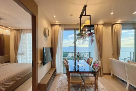 Apartamento de 2 dormitorios en Jomtien Beach, Pattaya, Tailandia № 113363 - foto 2
