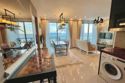 Apartamento de 2 dormitorios en Jomtien Beach, Pattaya, Tailandia № 113363 - foto 13