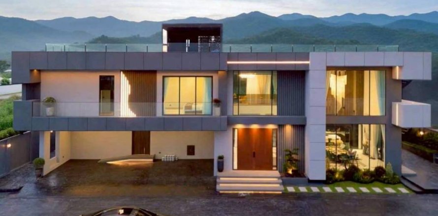 Chalet de 5 dormitorios en Pattaya, Tailandia № 172632