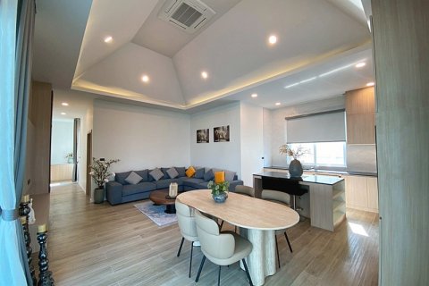 Casa de 4 dormitorios en Hua Hin, Tailandia № 172628 - foto 8