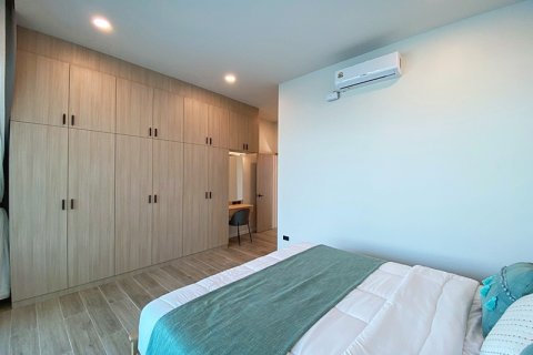 Chalet de 4 dormitorios en Hua Hin, Tailandia № 172627 - foto 21