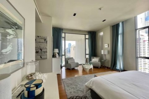 Condominio de 3 dormitorios en Pathum Wan, Bangkok, Tailandia № 134033 - foto 9