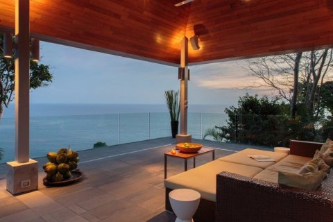 Chalet de 6 dormitorios en Kamala, Tailandia № 134034 - foto 11